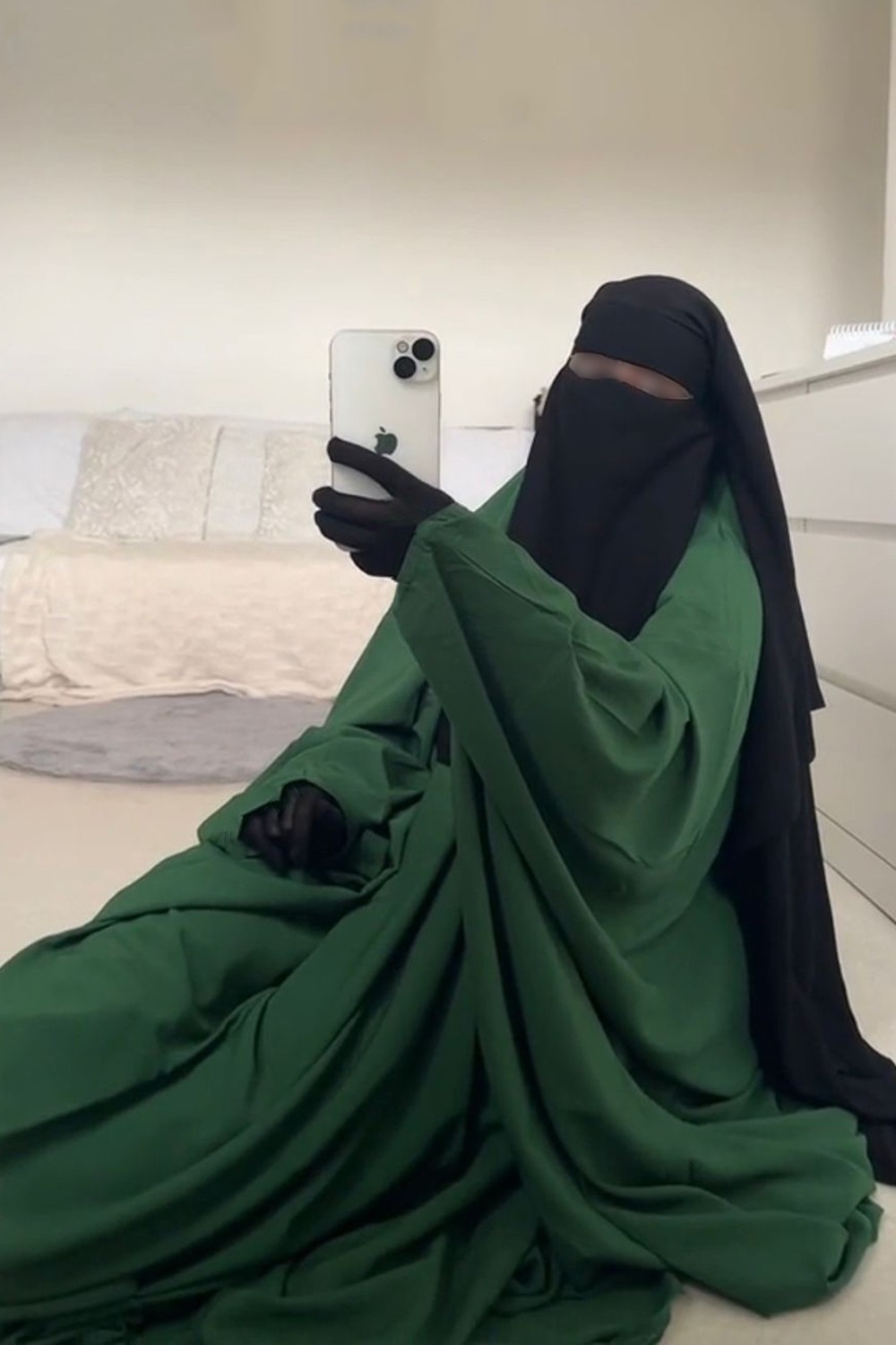 Saudi-Jilbab mit Clips – Umm Hafsa-jilbab & jilbabs-Safwa Boutique