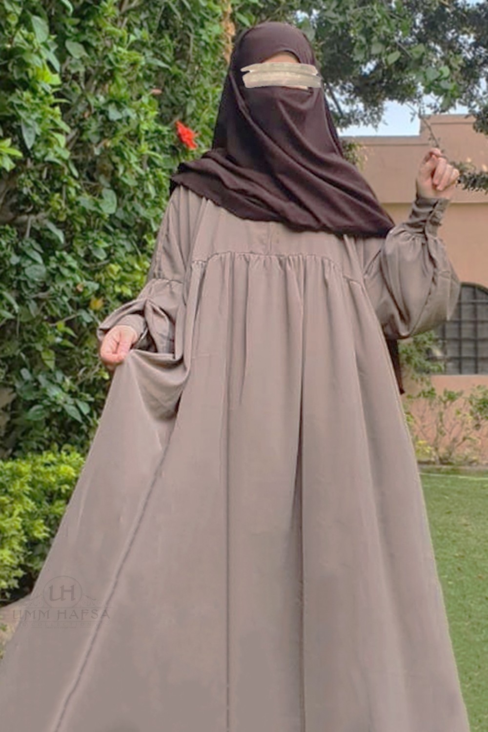 Abaya a clips Hafsa by Umm Hafsa-Abaya & Robe-Safwa Boutique