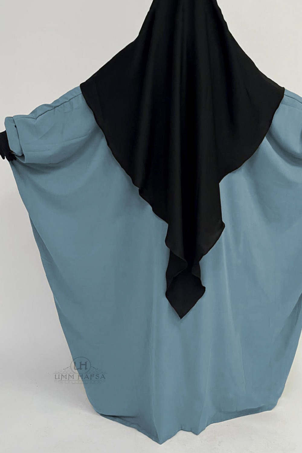 Umm Hafsa fjärilsabaya-Abaya & Robe-Safwa Boutique