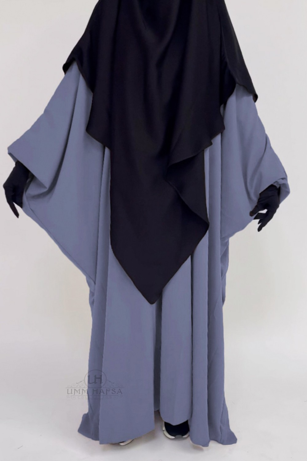Umm Hafsa fjärilsabaya-Abaya & Robe-Safwa Boutique