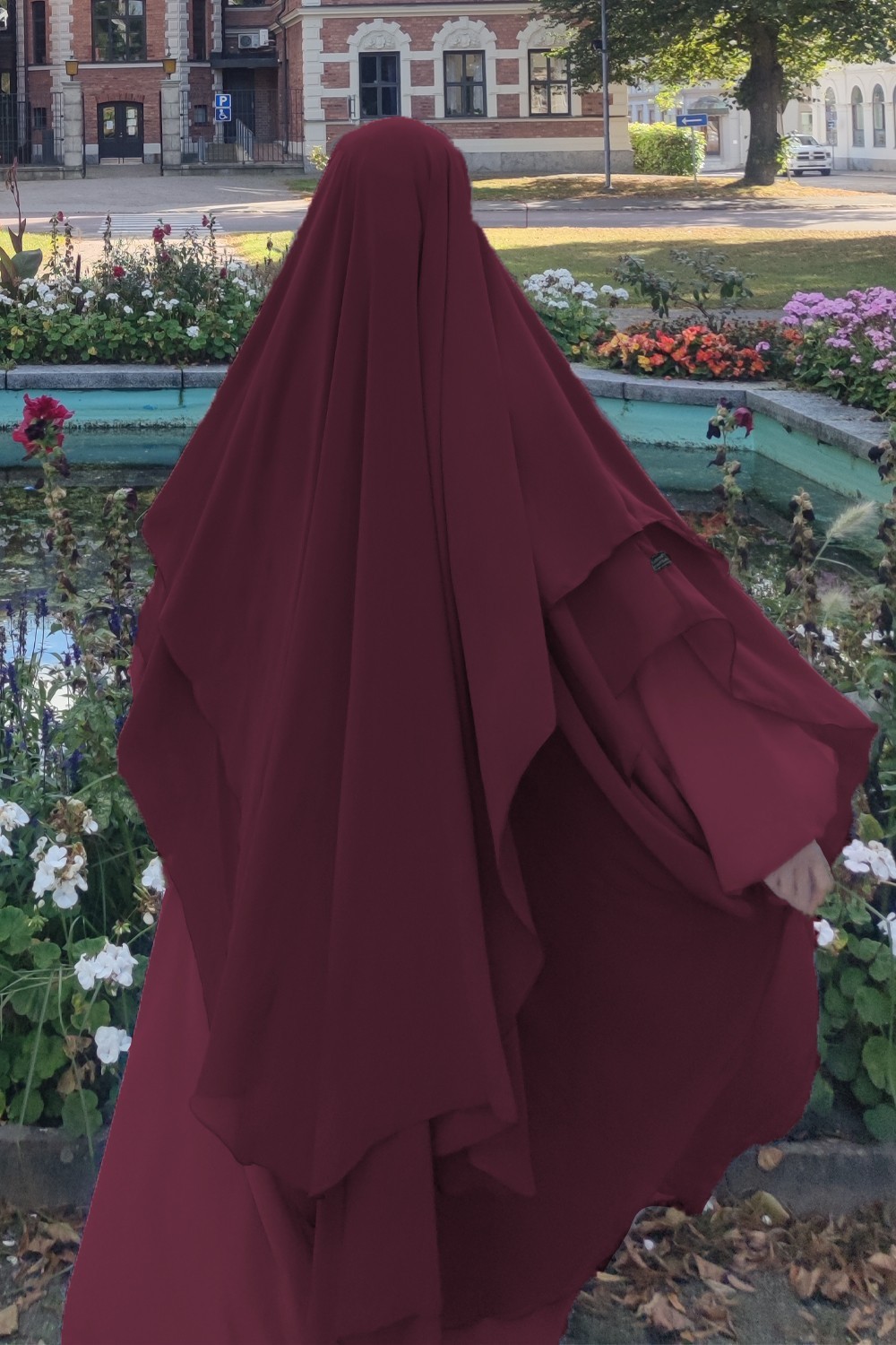 Amira Khimar – Umm Hafsa-Hijab & Khimar-Safwa Boutique
