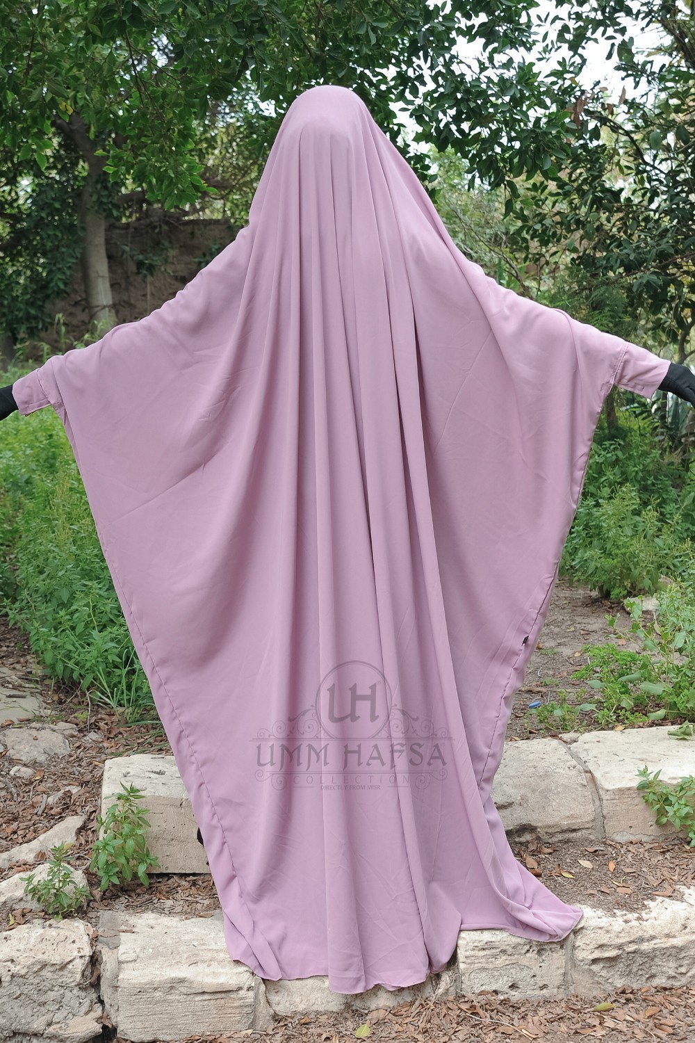 Saudiarabisk jilbab med clips – Umm Hafsa-jilbeb & jilbab-Safwa Boutique