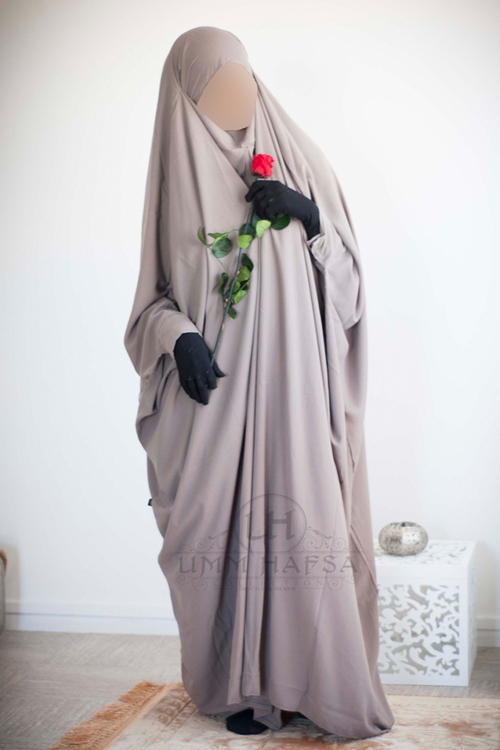 Saudi-Jilbab mit Clips – Umm Hafsa-jilbab & jilbabs-Safwa Boutique