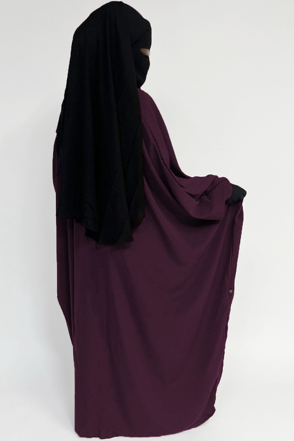 Umm Hafsa sommerfugl-abaya-Abaya & Robe-Safwa Boutique