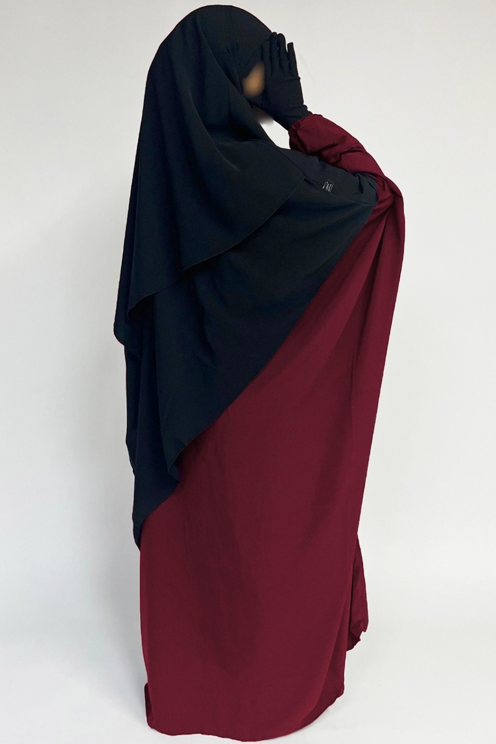 Umm Hafsa sommerfugl-abaya-Abaya & Robe-Safwa Boutique