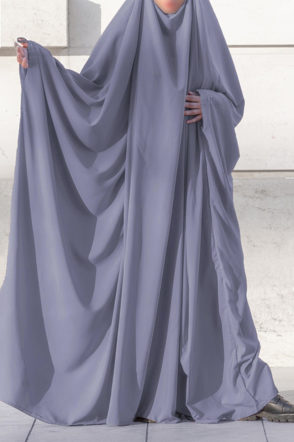 Grote Saoedische jilbab Umm Hafsa-jilbeb & jilbab-Safwa Boutique