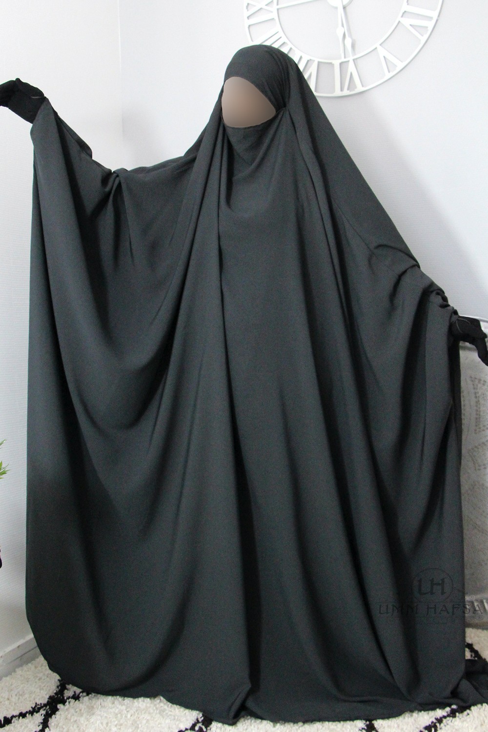 Grote Saoedische jilbab Umm Hafsa-jilbeb & jilbab-Safwa Boutique