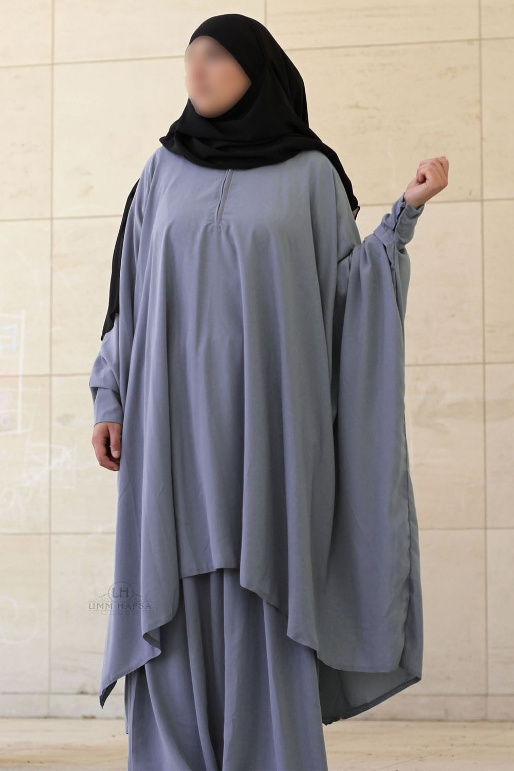 Abaya de duas peças com clipes Umm Hafsa-Ensemble & Tunique-Safwa Boutique