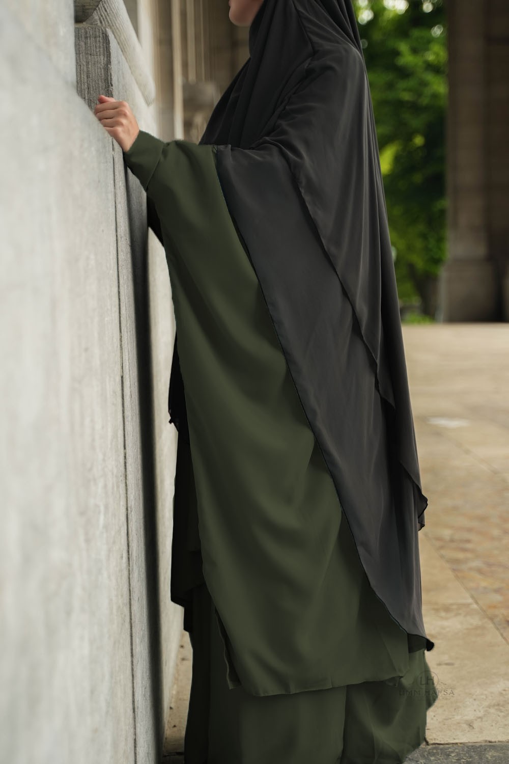 Todelt abaya med clips Umm Hafsa-Ensemble & Tunique-Safwa Boutique