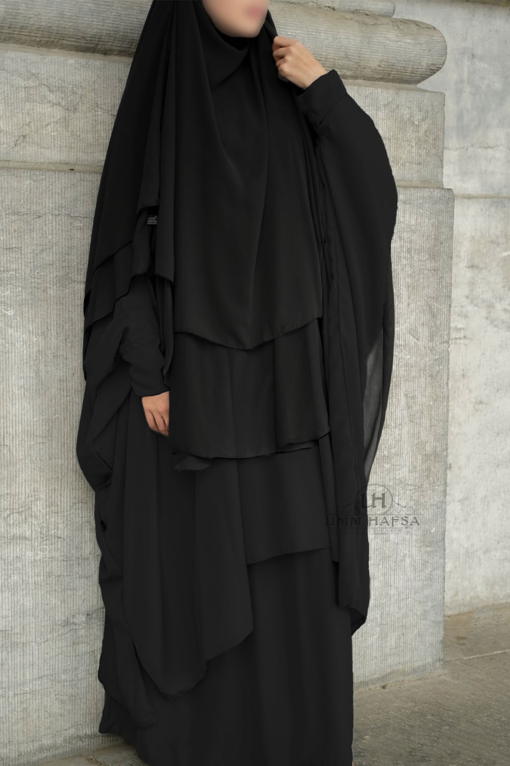 Tweedelige abaya met clips Umm Hafsa-Ensemble & Tunique-Safwa Boutique