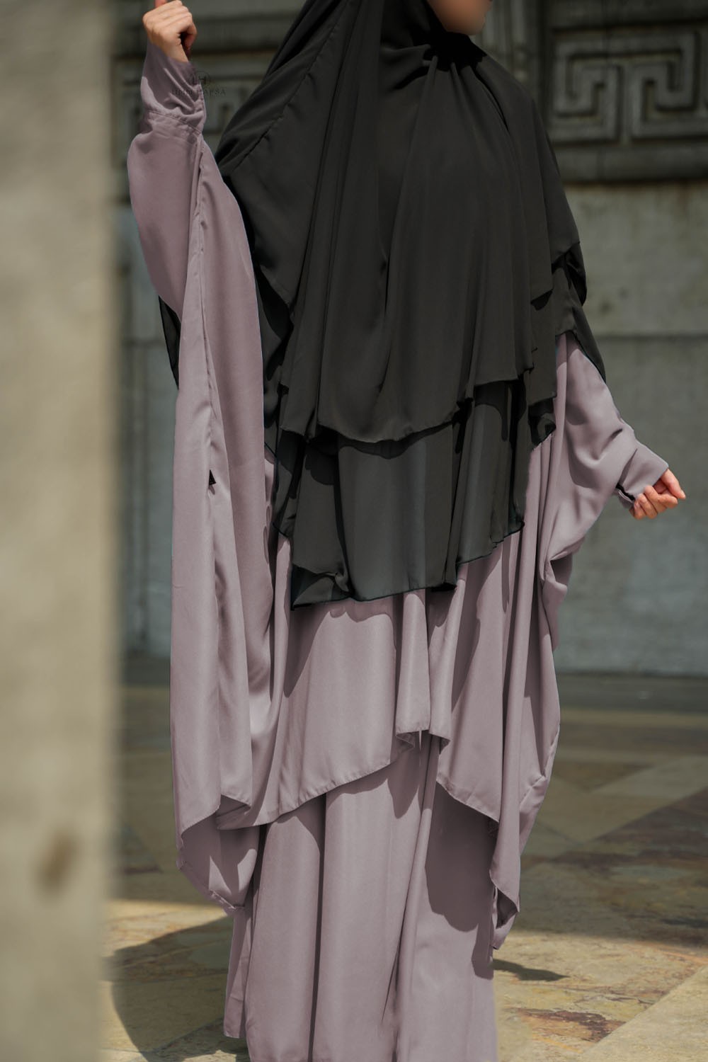 Tweedelige abaya met clips Umm Hafsa-Ensemble & Tunique-Safwa Boutique
