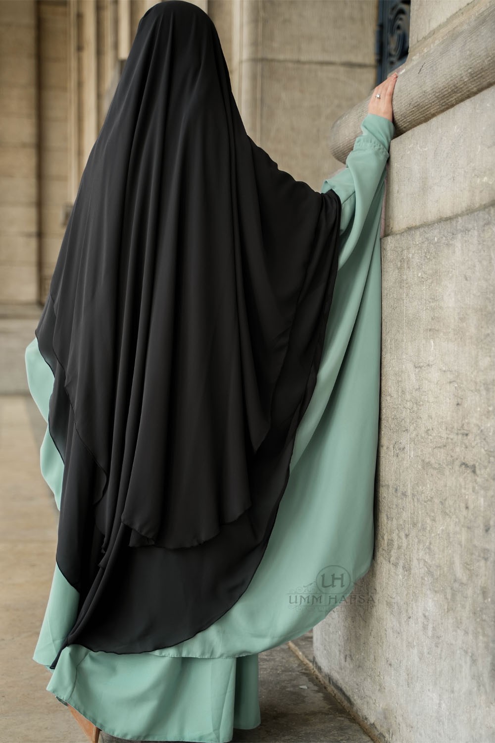 Todelt abaya med klips Umm Hafsa-Ensemble & Tunique-Safwa Boutique