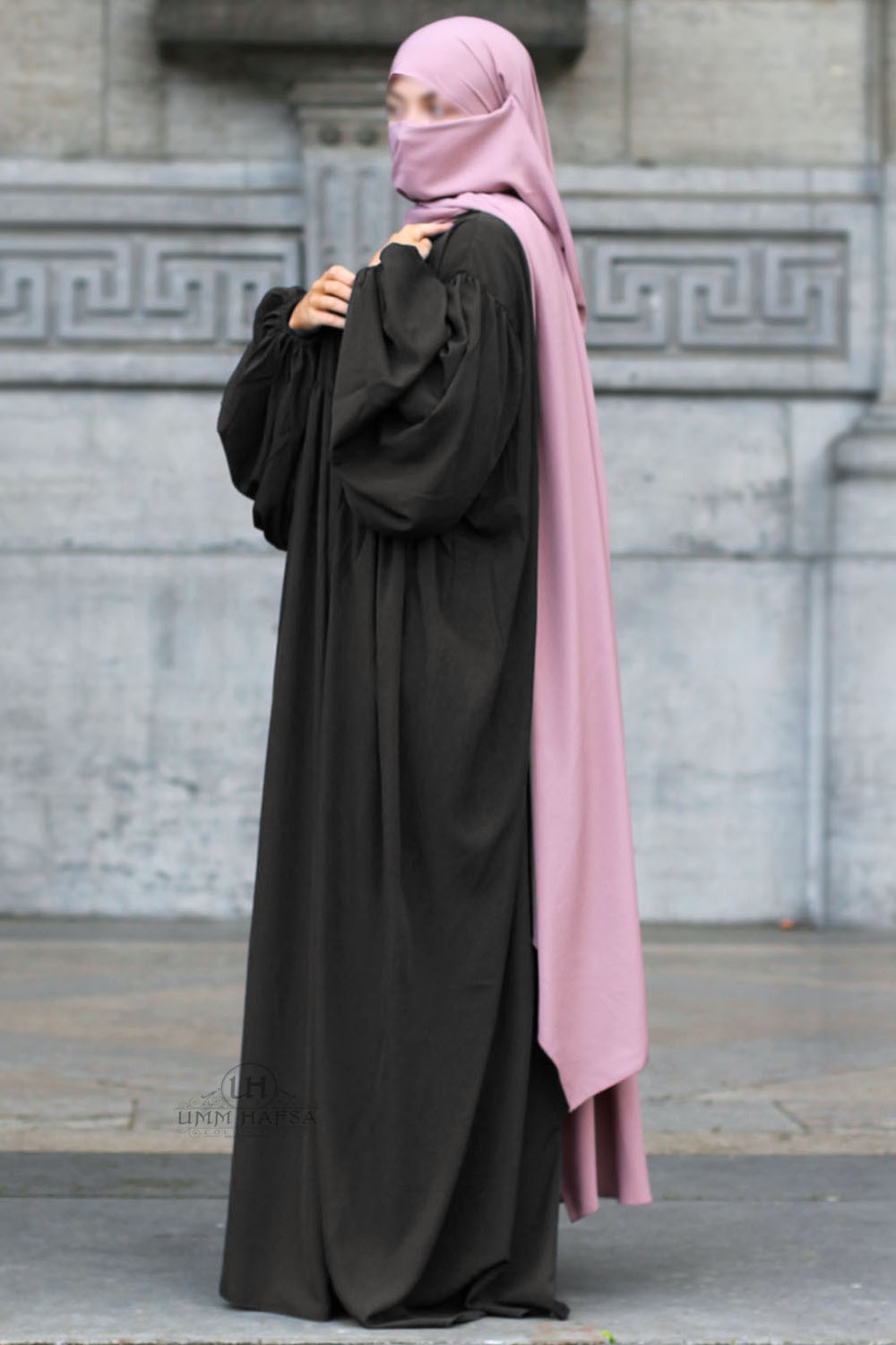 Abaya med ballongärmar Umm Hafsa-Abaya & Robe-Safwa Boutique