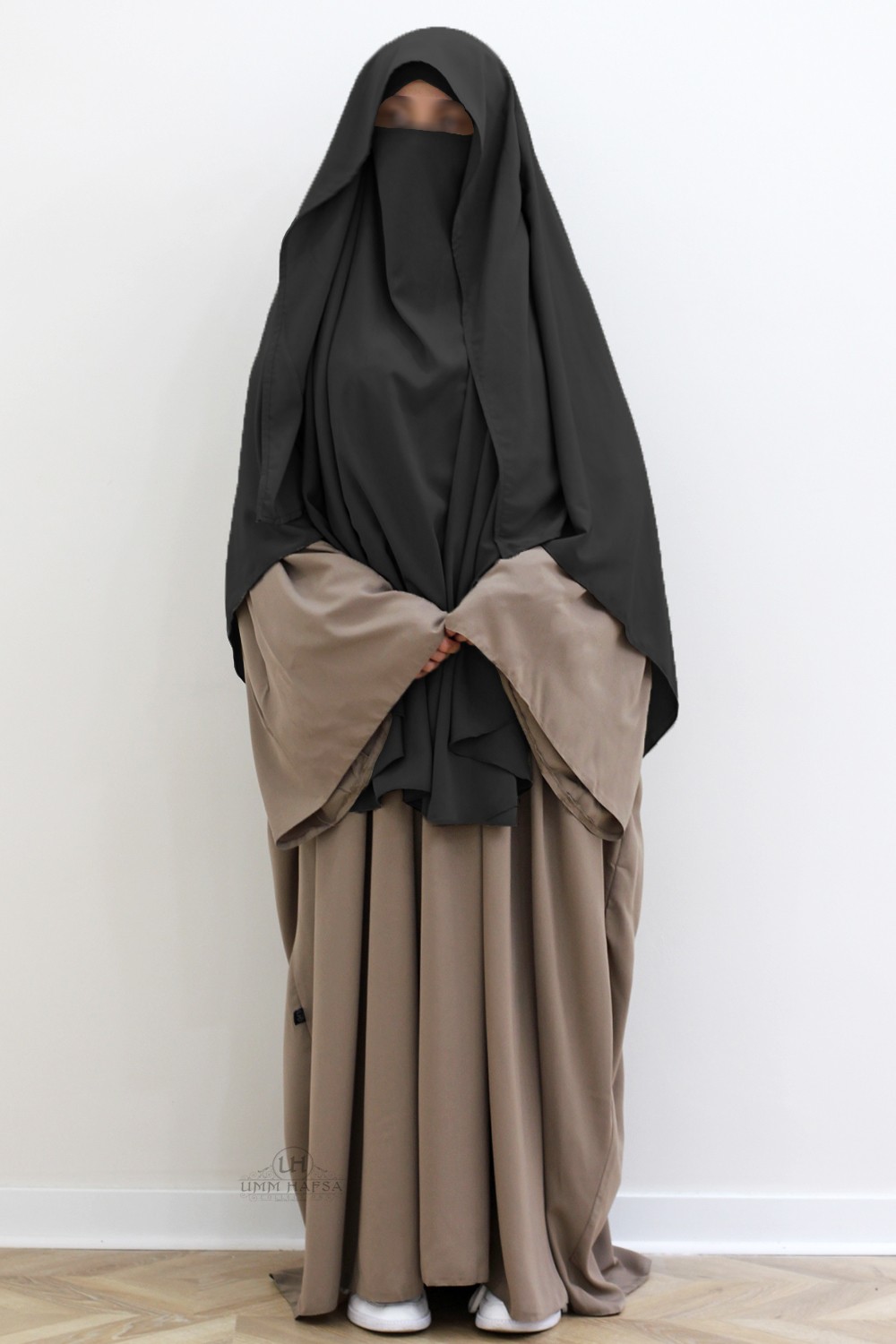Khimar Malika lue av Umm Hafsa-Hijab & Khimar-Safwa Boutique