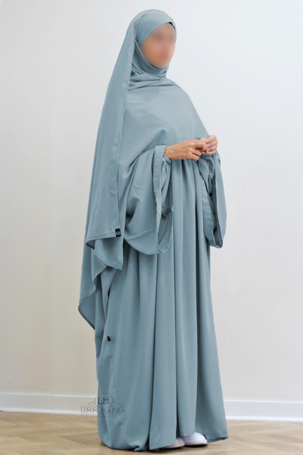 Abaya Malika av Umm Hafsa-Abaya & Robe-Safwa Boutique