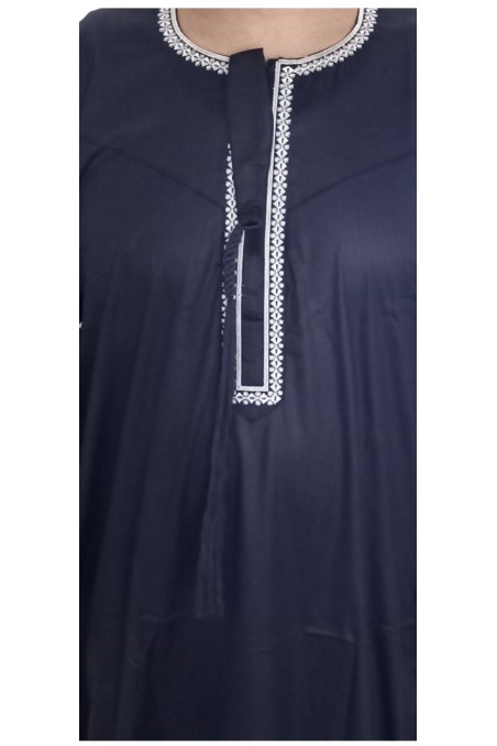 Omani Qamis i verdifull satengstoff - Sultan-Qamis Homme-Safwa Boutique