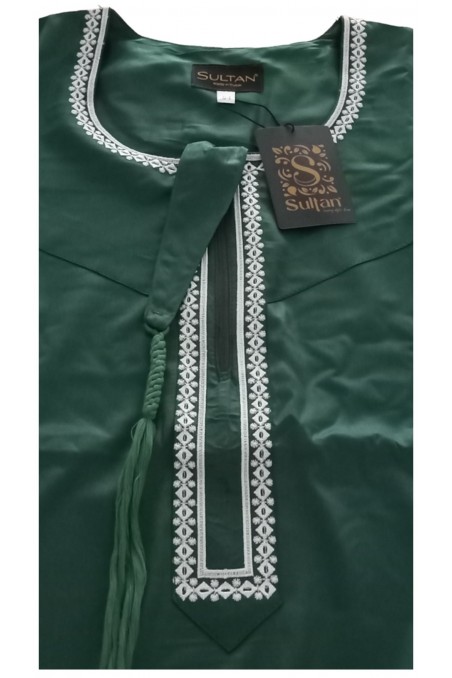 Omani Qamis in kostbare satijnen stof - Sultan-Qamis Homme-Safwa Boutique