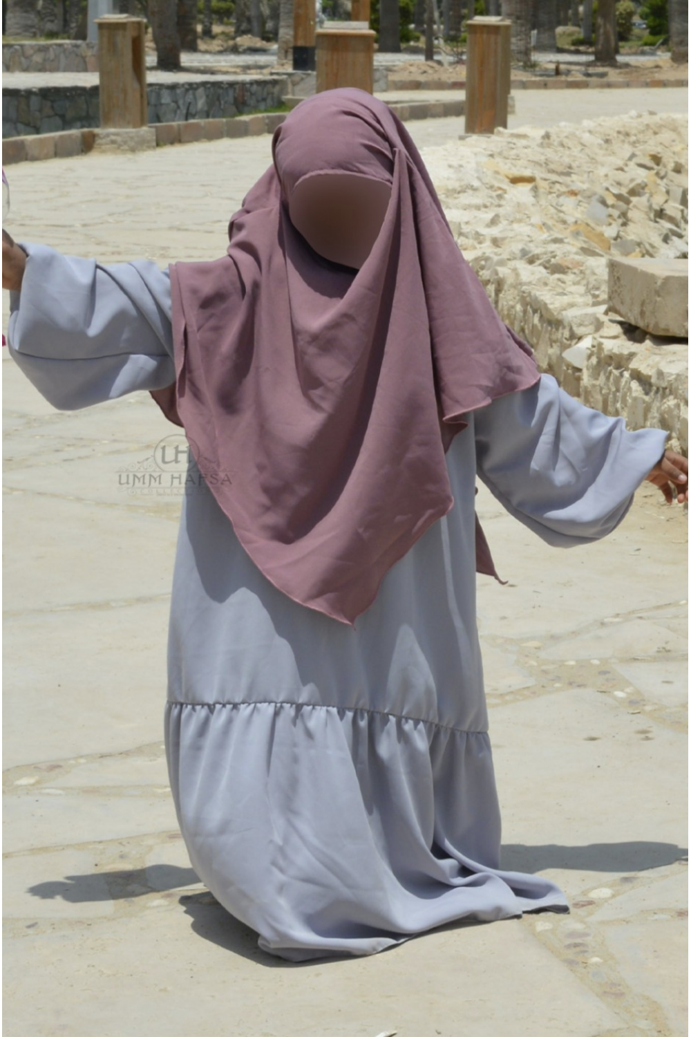 Khimar Binti - Hijab Elegante para Niñas | Umm Hafsa-Vêtements Fille-Safwa Boutique